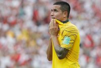 Striker Australia Mitch Duke menyindir trandisi Timnas Indonesia yang kerap bernyanyi Lagu Tanah Airku usai pertandingan. (Foto: Socceroos)